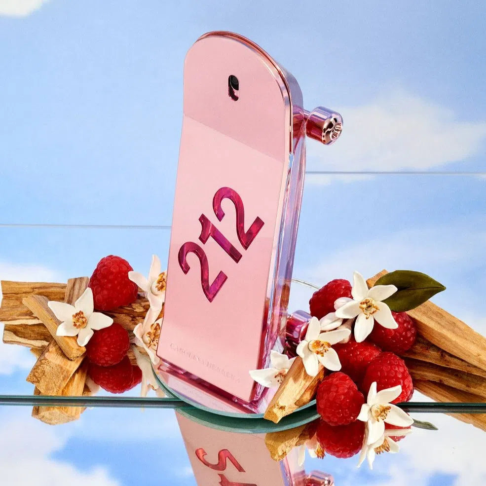 Perfume Carolina Herrera 212 Heroes For Her EDP (W) / 50 ml - 2 - Privé Perfumes Honduras