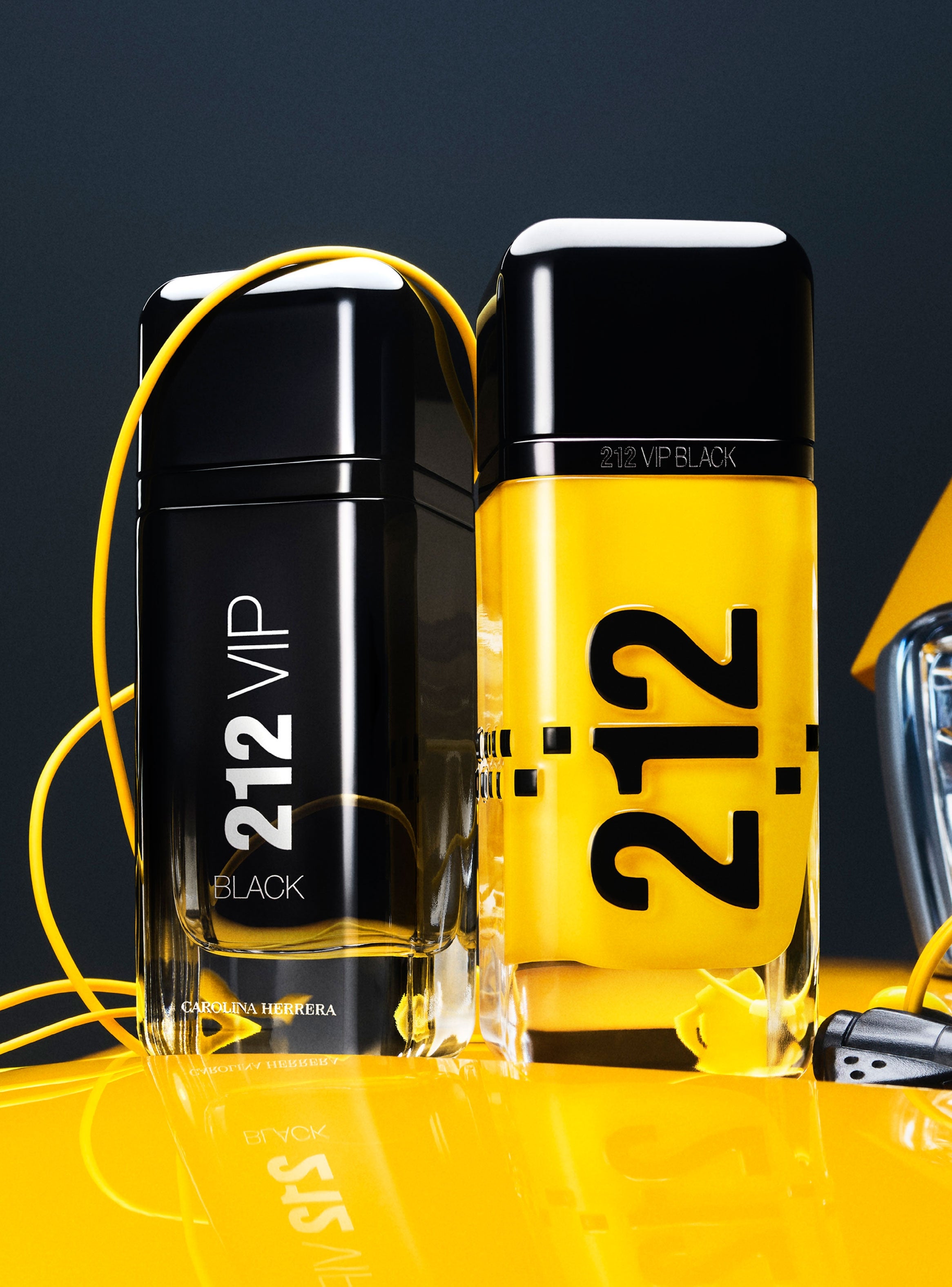 Perfume Carolina Herrera 212 VIP Black Cab EDP (M) / 100 ml - 5 - Privé Perfumes Honduras