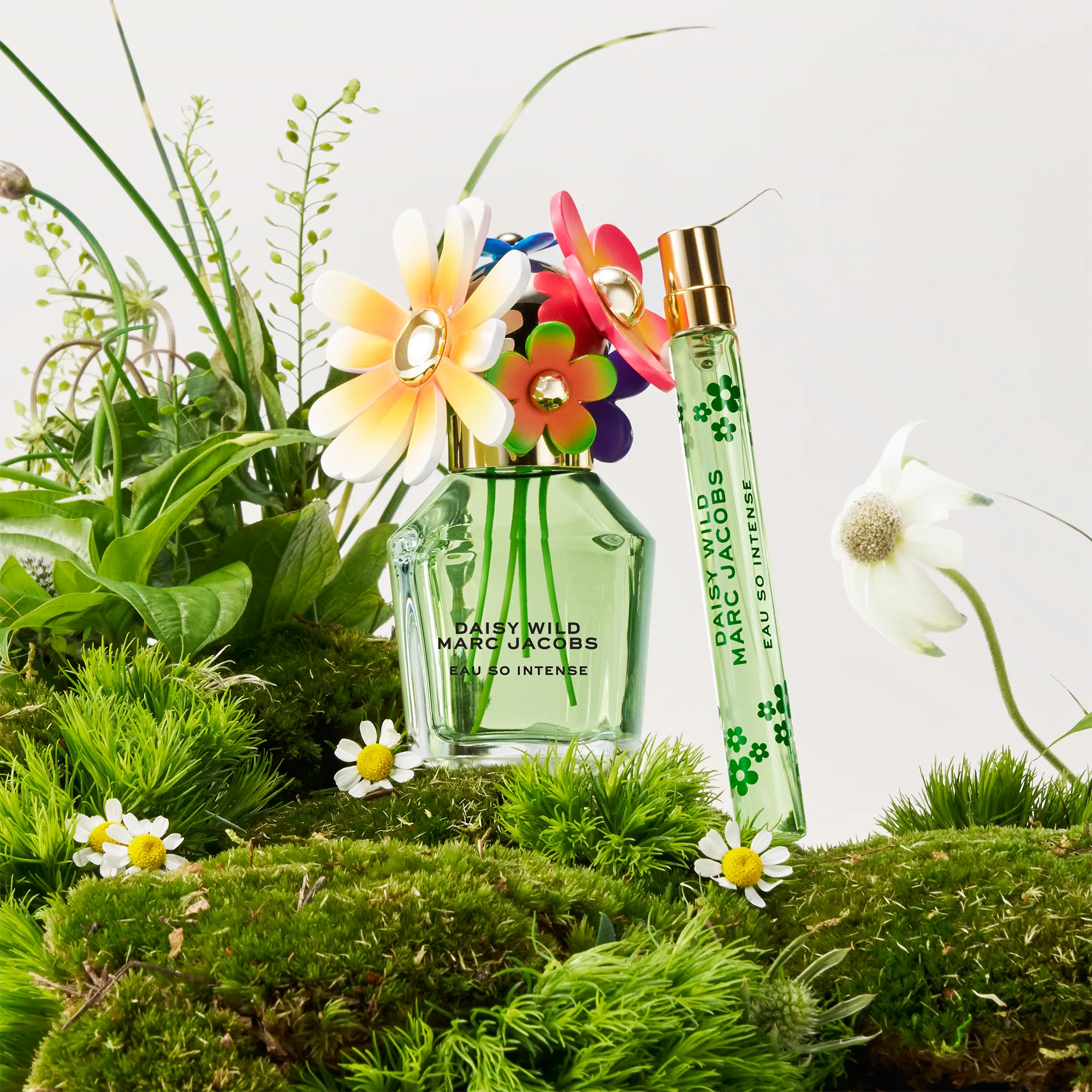 Perfume Marc Jacobs Daisy Wild Eau So Intense EDP (W) / 100 ml - 3 - Privé Perfumes Honduras