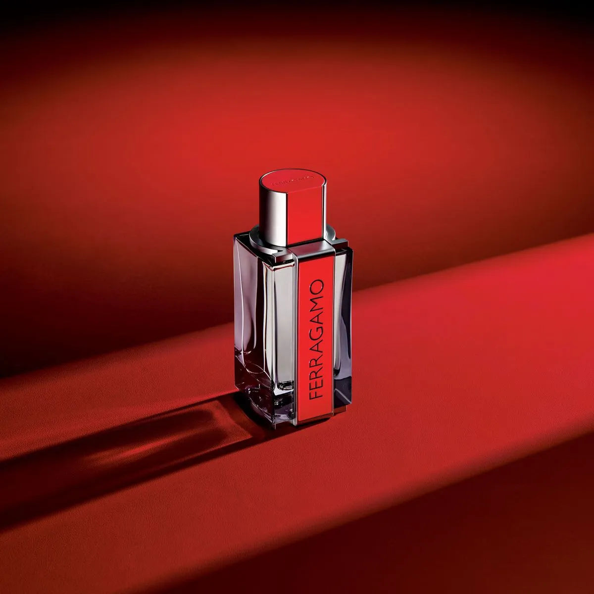 Perfume Salvatore Ferragamo Red Leather EDP (M) / 100 ml - 7 - Privé Perfumes Honduras
