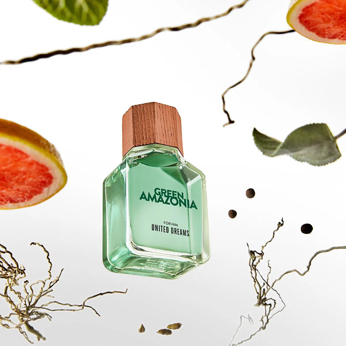 Perfume United Colors of Benetton Green Amazonia For Him EDT (M) / 100 ml - 3 - Privé Perfumes Honduras