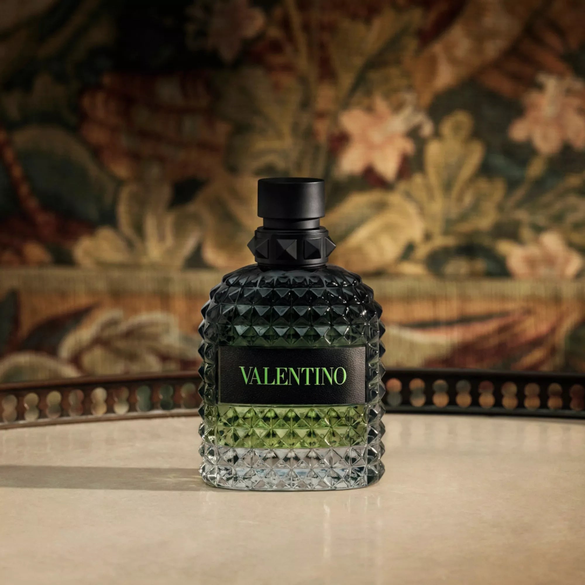 Perfume Valentino Born in Roma Uomo Green Stravaganza EDT (M) / 50 ml - 15 - Privé Perfumes Honduras