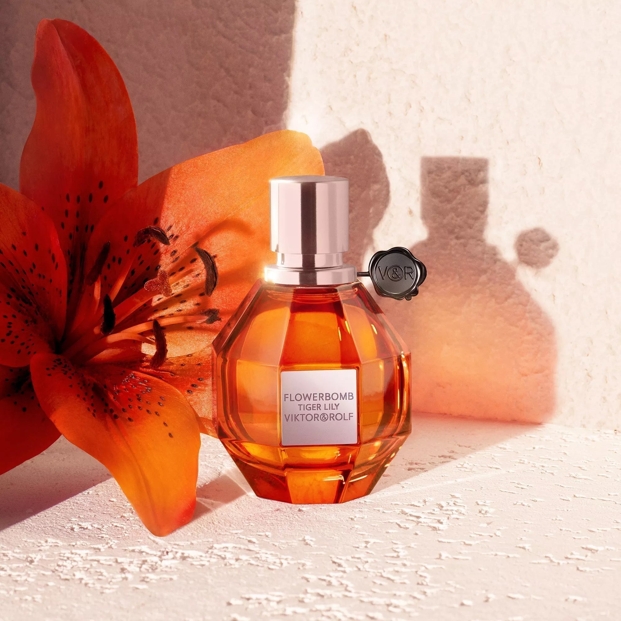 Perfume Viktor & Rolf Flowerbomb Tiger Lily EDP (W) / 50 ml - 4 - Privé Perfumes Honduras
