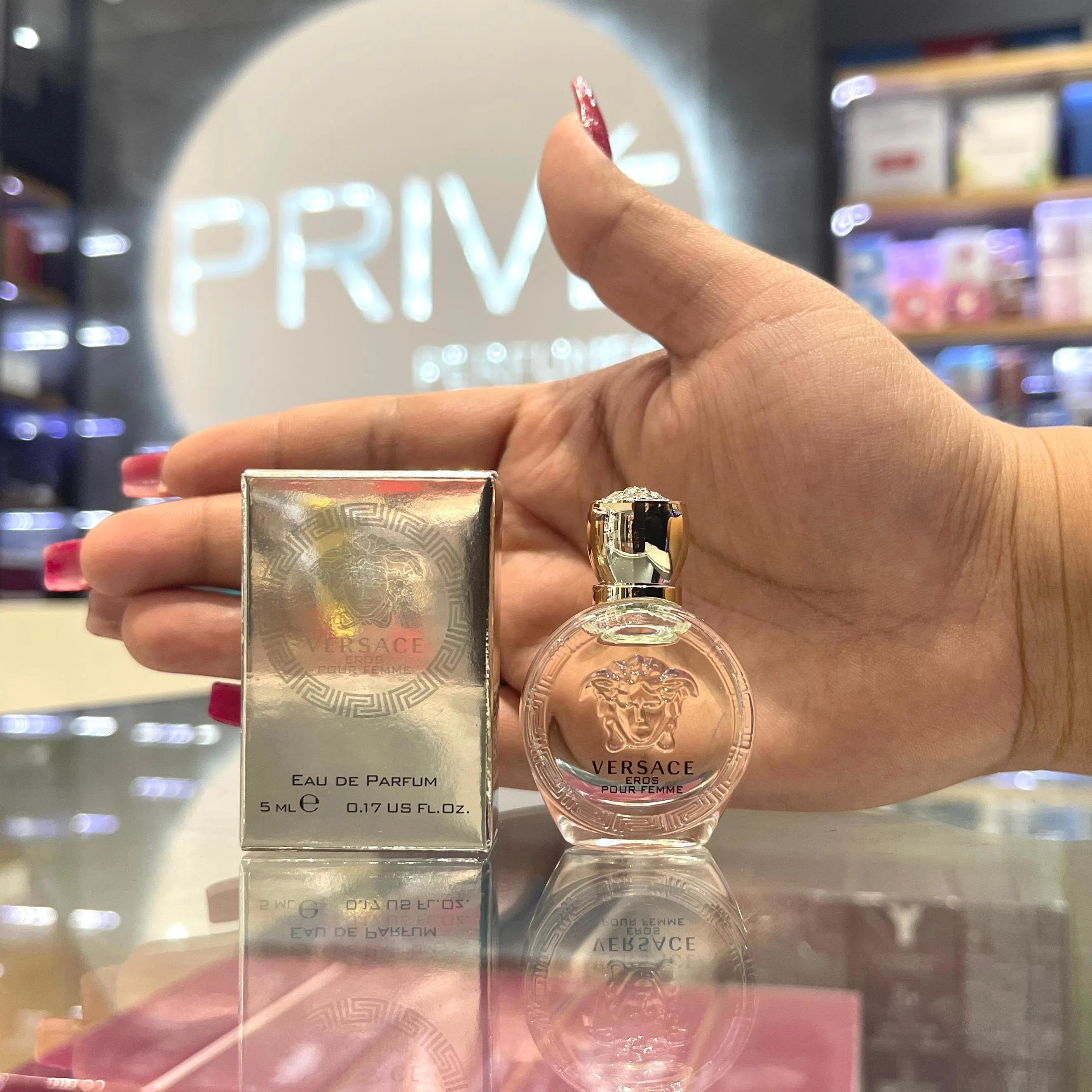 Perfumes Mini Versace Eros Pour Femme Mini EDP (W) / 5 ml - 2 - Privé Perfumes Honduras