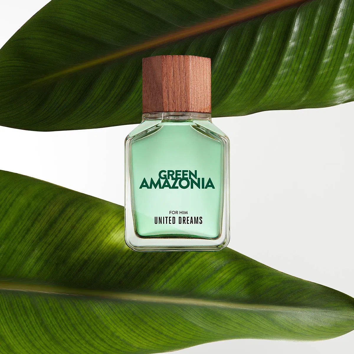 Perfume United Colors of Benetton Green Amazonia For Him EDT (M) / 100 ml - 8433982025709- 4 - Prive Perfumes Honduras