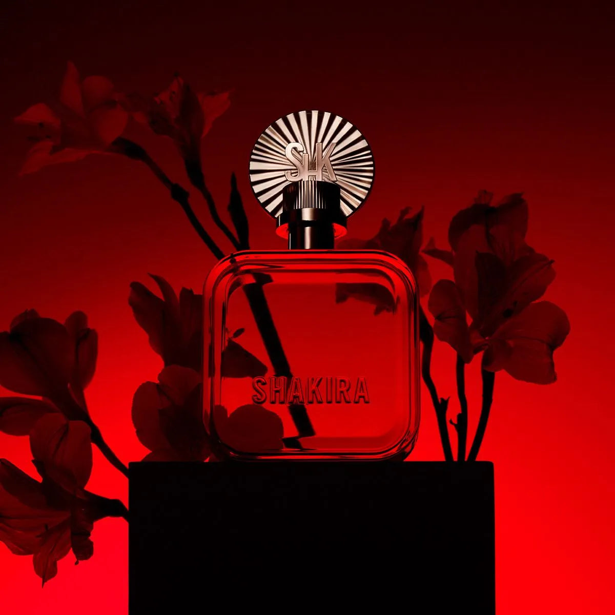 Estuche Shakira Rojo EDP (W) / 2 Pc SP 80 ml; DEO 150 ml - 7 - Privé Perfumes Honduras