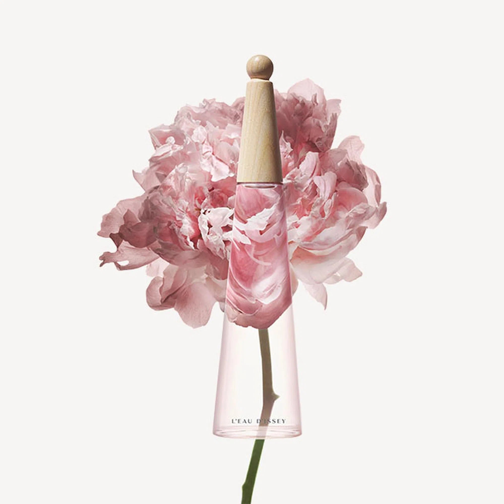 Perfume Issey Miyake L'Eau D'Issey Pivoine Peony EDT (W) / 50 ml - 3 - Privé Perfumes Honduras