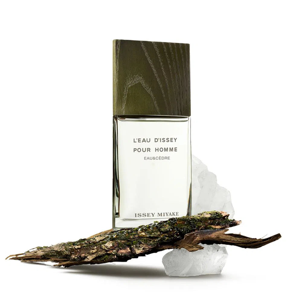Perfume Issey Miyake L'Eau D'Issey Pour Homme Eau & Cedre EDT (M) / 125 ml - 4 - Privé Perfumes Honduras