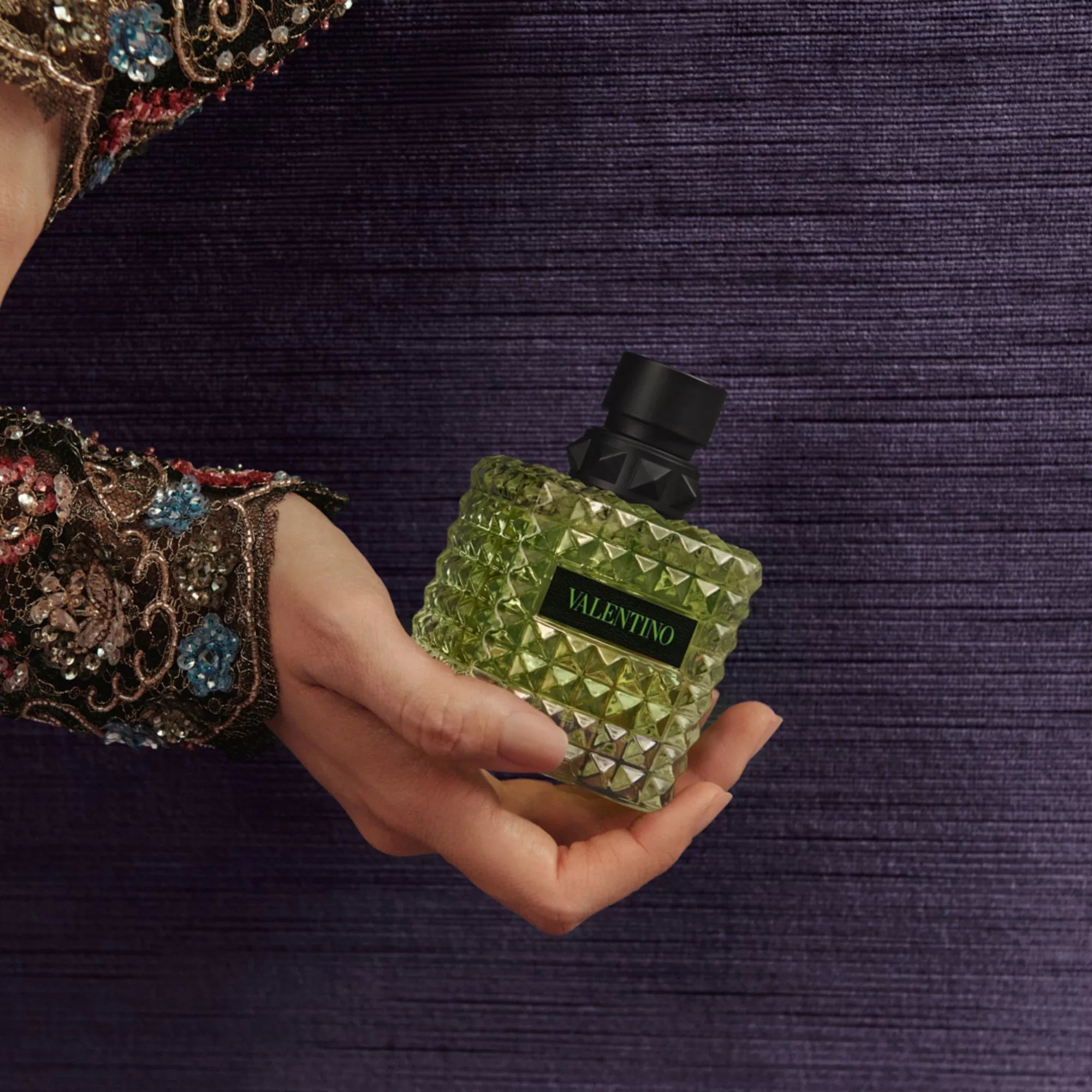 Perfume Valentino Born in Roma Donna Green Stravaganza EDP (W) / 100 ml - 11 - Privé Perfumes Honduras