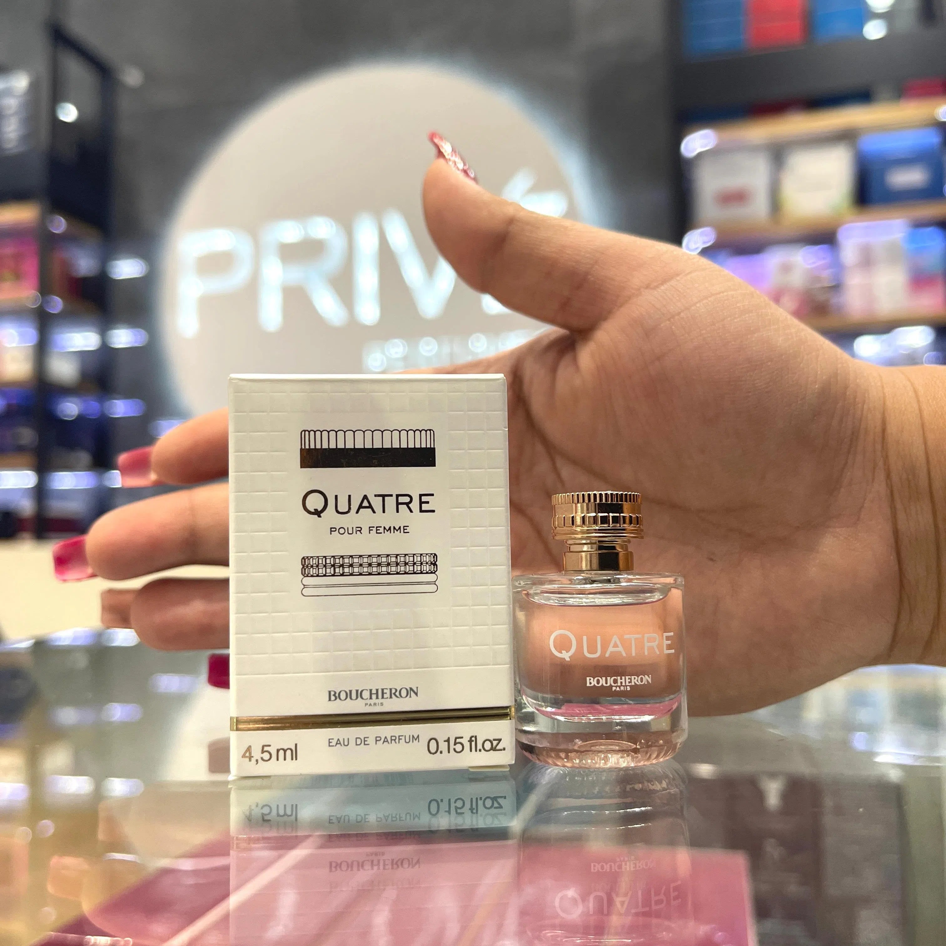 Perfumes Mini Boucheron Quatre Mini EDP (W) / 4.5 ml - 2 - Privé Perfumes Honduras